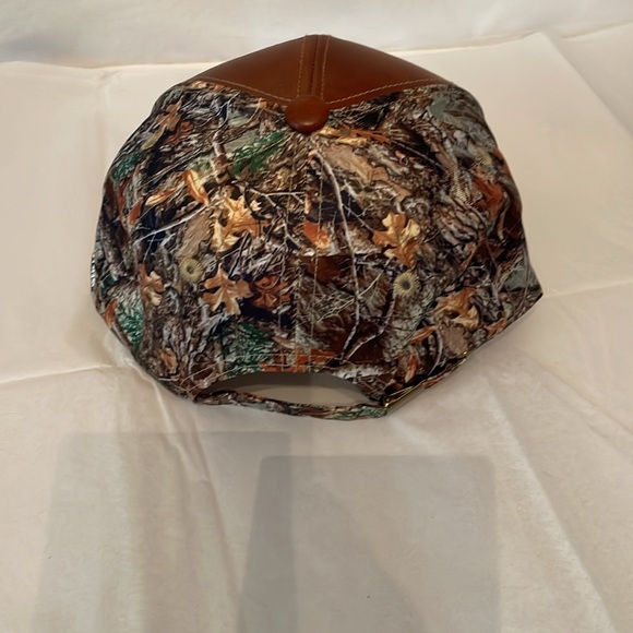 Bradford exchange camo hat withh deer design - Picture 2 of 5